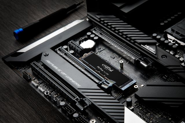 Crucial P5 Plus 500GB M.2 NVMe Gen4 SSD-ssd-Crucial-computerspace