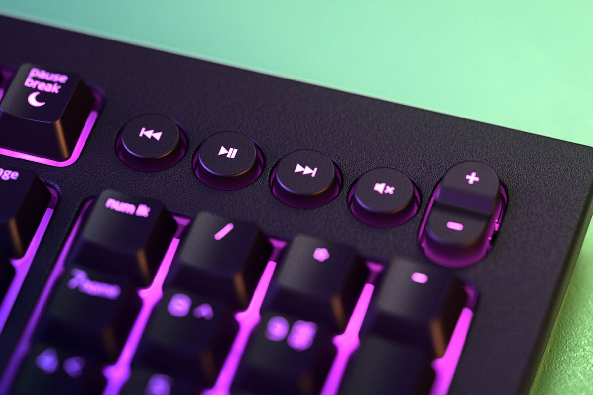 Razer Cynosa V2 Chroma RGB Membrane Gaming Keyboard(RZ03-03400100-R3M1)