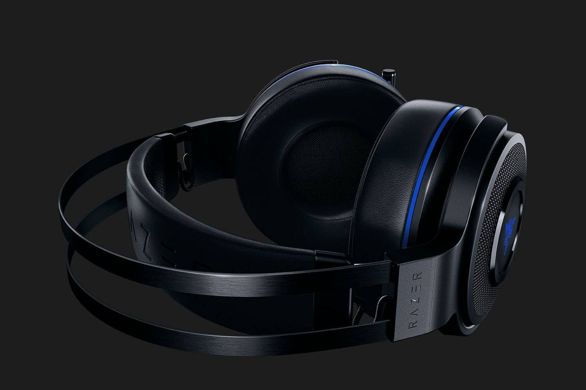 Razer Thresher 7.1 PC & PS4 Wireless Headset