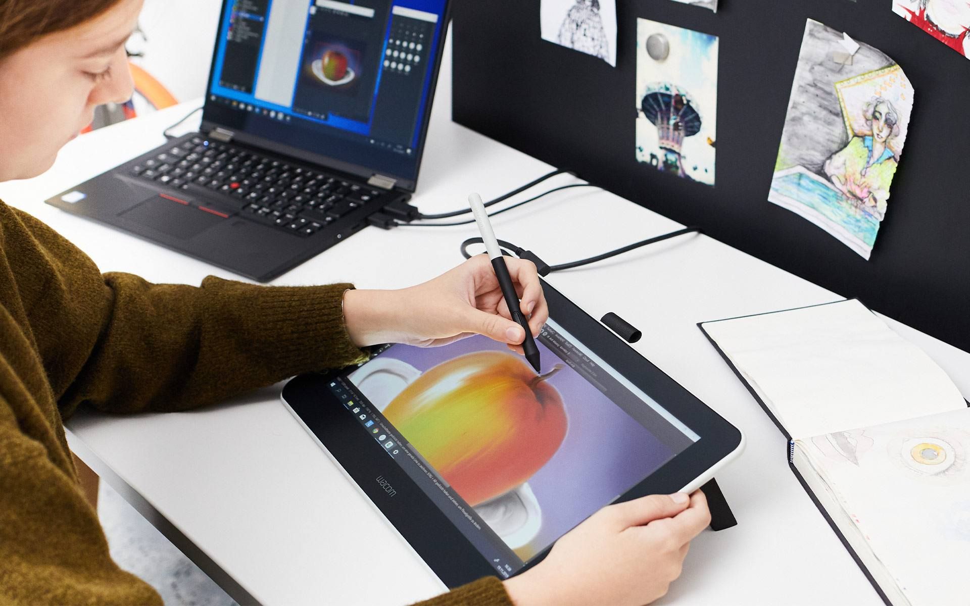 Wacom One Digital Drawing Tablet with Screen, 13.3 Inch Graphics Display for Art, Animation, Online Teaching, WFH (DTC133W0C)-Tablet Pen-Wacom-computerspace