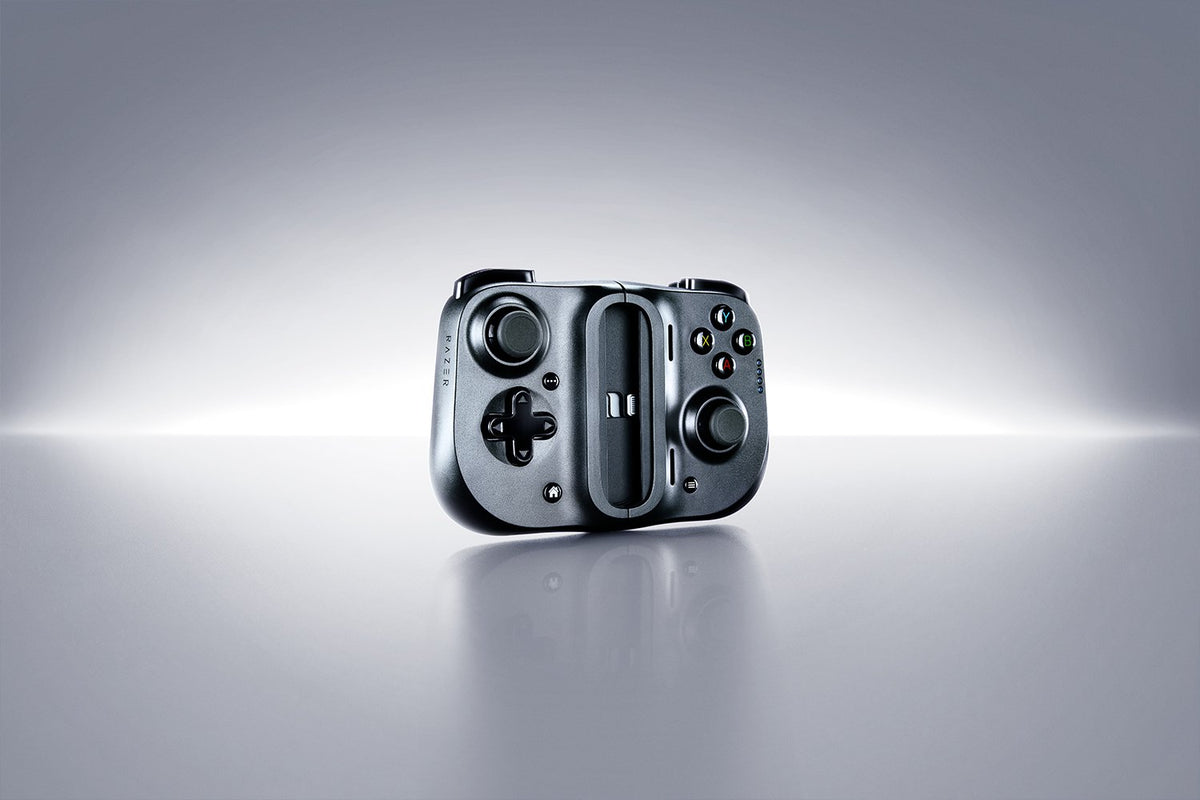 Razer Kishi for iPhone Universal Gaming Controller for iOS