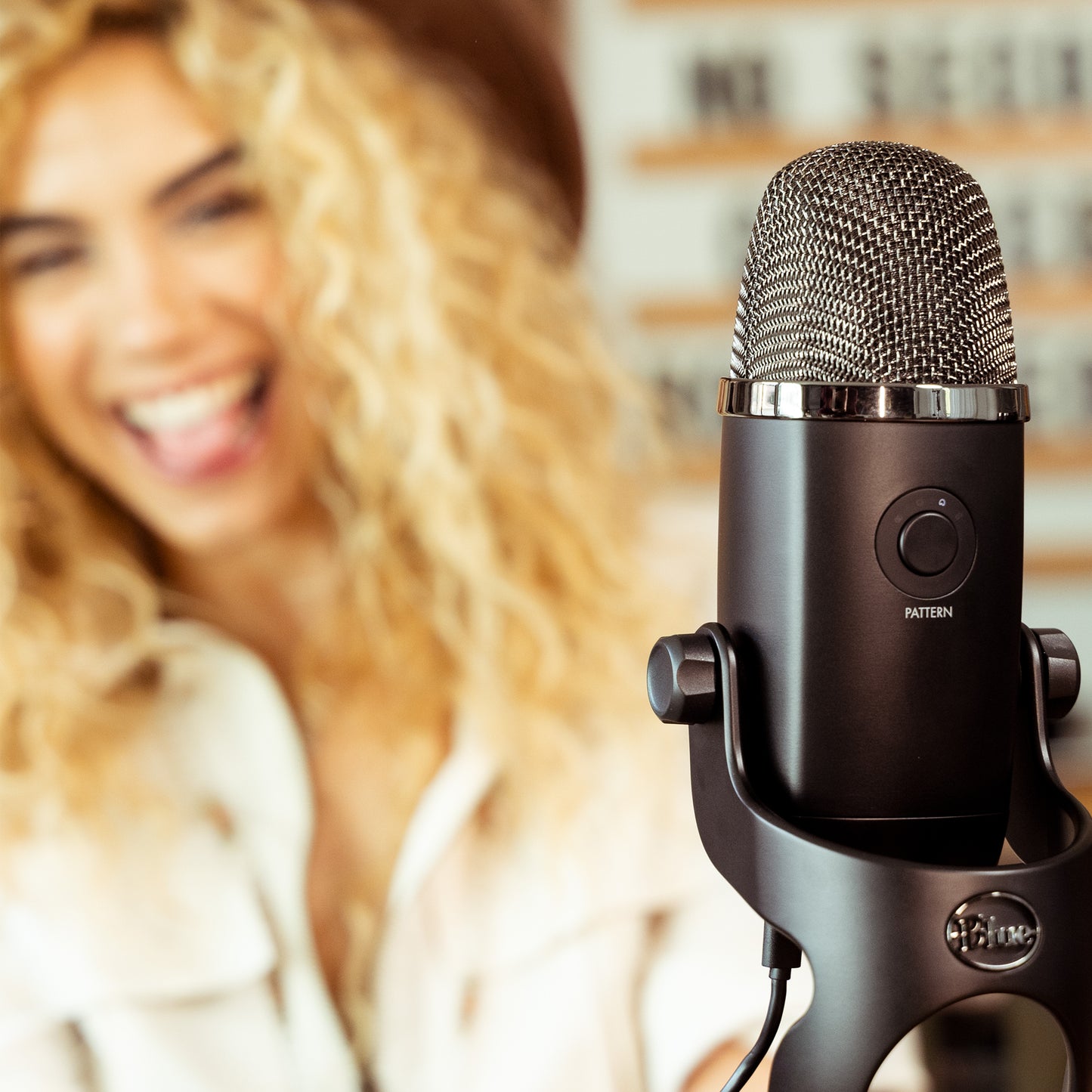 Blue Yeti X Premium Multi Pattern USB Microphone with Blue Voice-Microphones-Blue-Black-computerspace