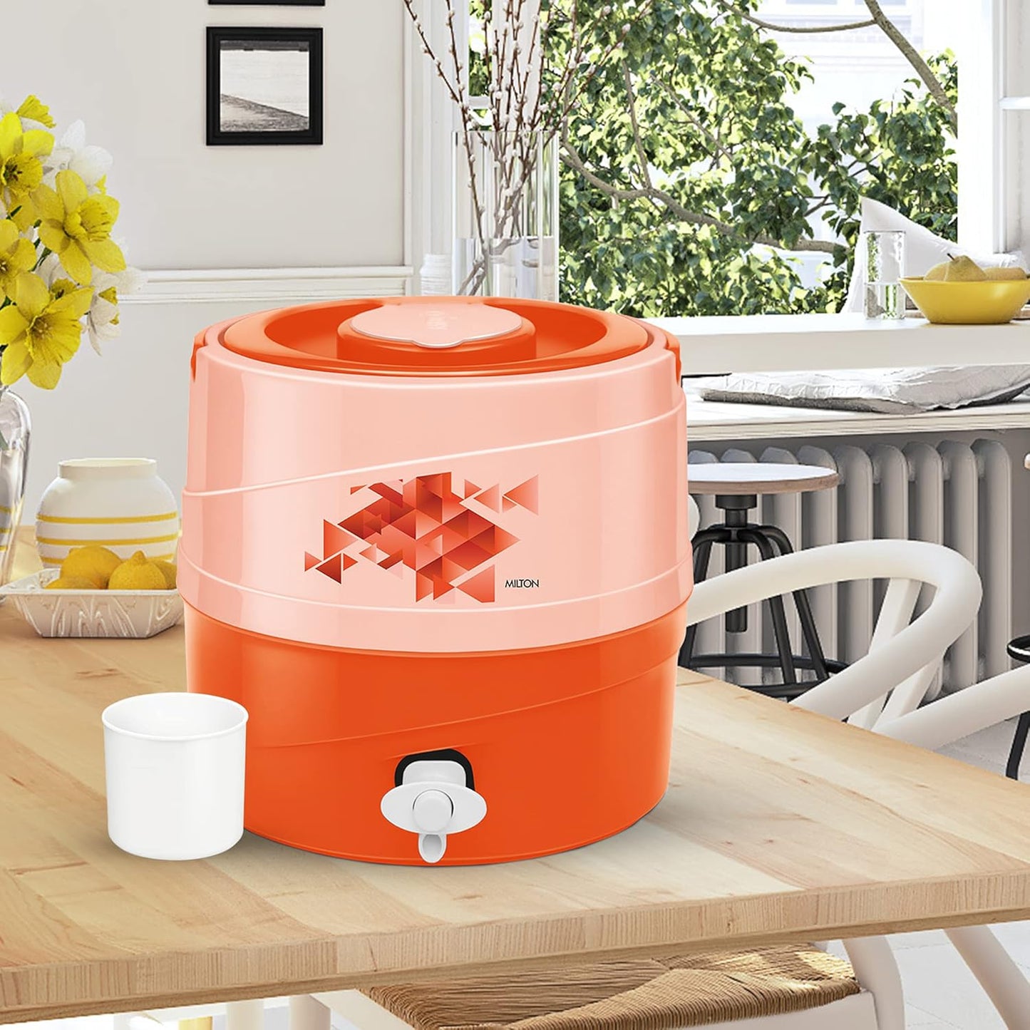 Milton New Kool Rover 7 Insulated Water Jug, 5.3 litres, Orange