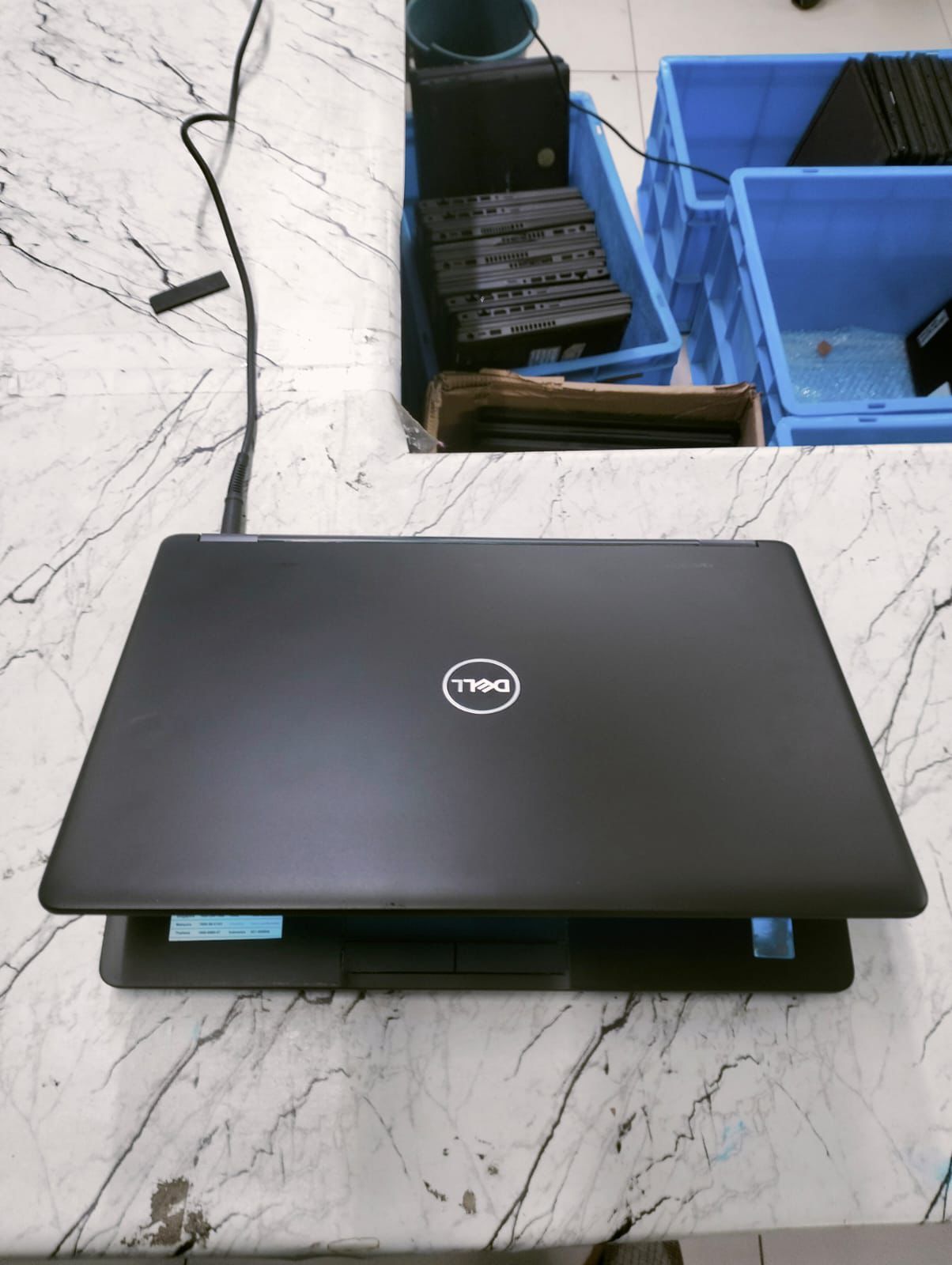 Dell Latitude 5490 I5/8th generation/8 GB/256 SSD/14” Laptop Intel HD Graphics