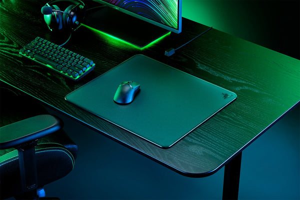 Razer Atlas - Black Tempered Glass Gaming Mouse Mat