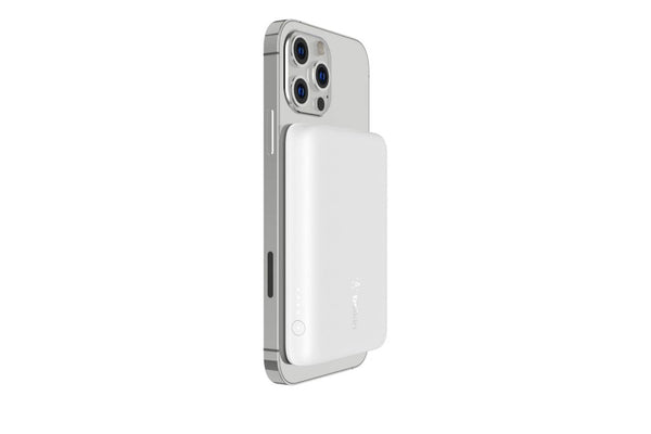 Belkin Magnetic Wireless Power Bank MagSafe compatible for iPhone 12, 13 series