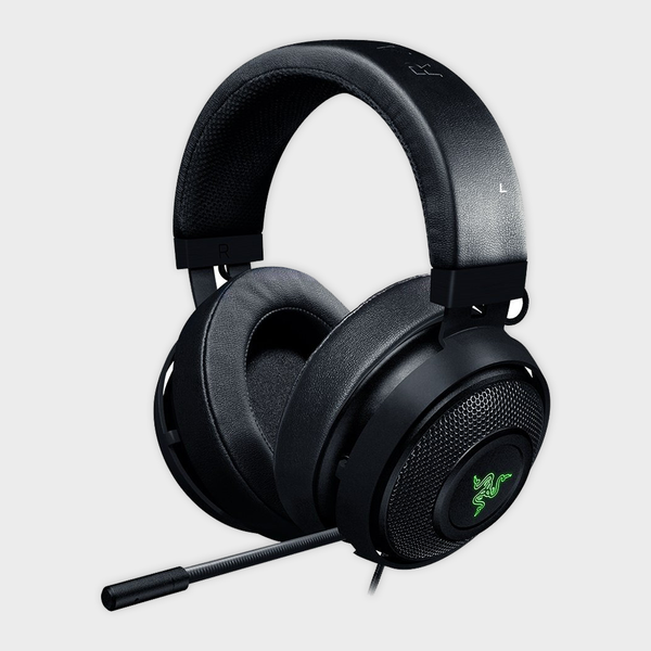 Razer Kraken 7.1 V2 Digital Gaming Headset  Black  Oval Ear Cushions