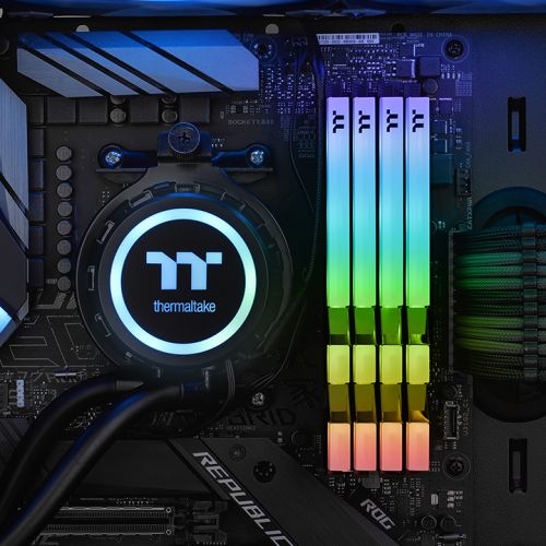 Thermaltake TOUGHRAM RGB 16GB(2x8GB) DDR4 4000 C19 Memory RAM